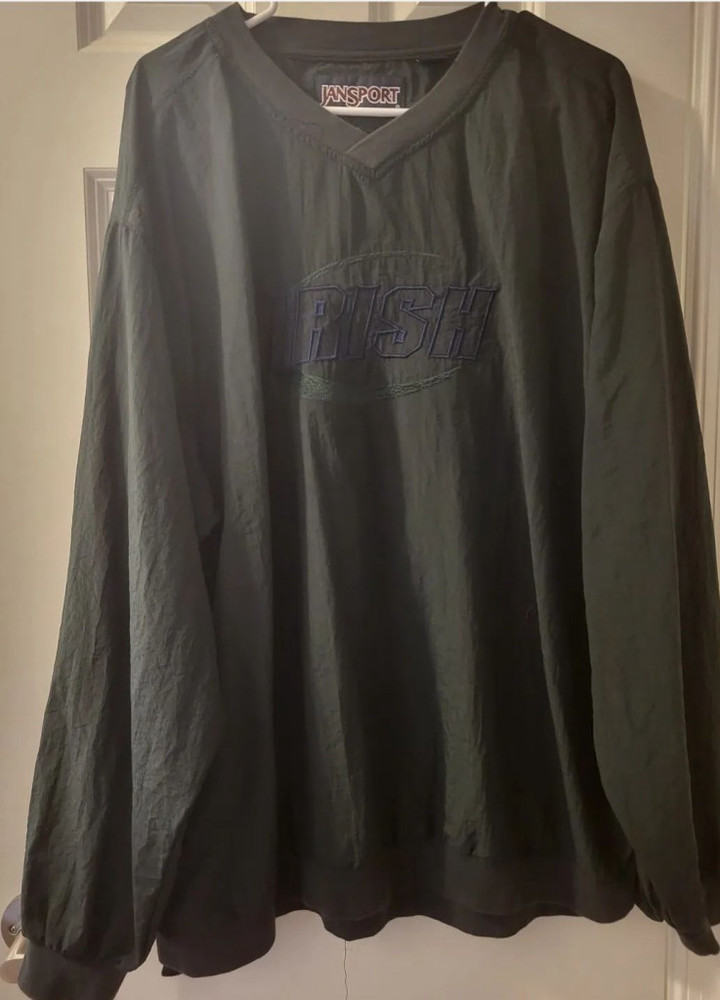 Vintage jansport notredame pull over irish